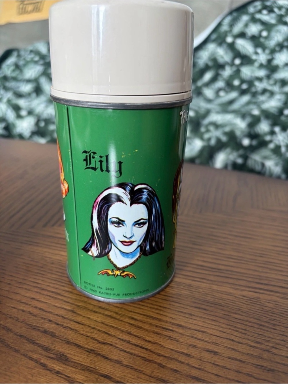 Vintage 1965 MUNSTERS Thermos for Lunchbox Awesome Graphics Colors Thermos Brand - Picture 5 of 12